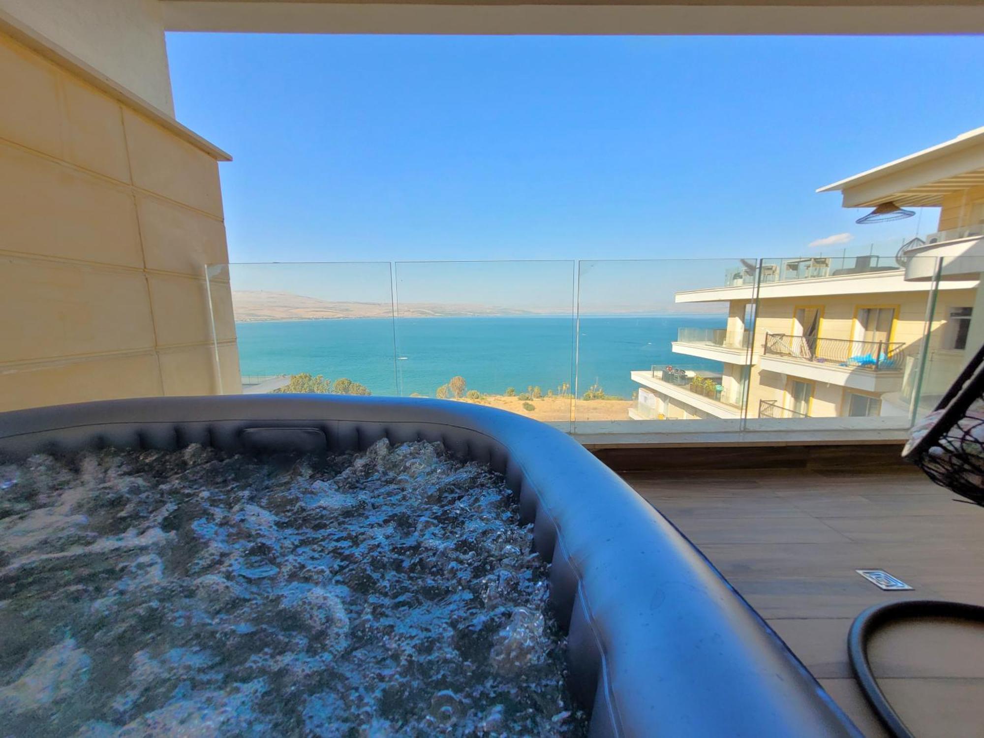 Yalarent Europe Apartments- Luxury Big Apartmens With Lake View Tiberias Exterior photo